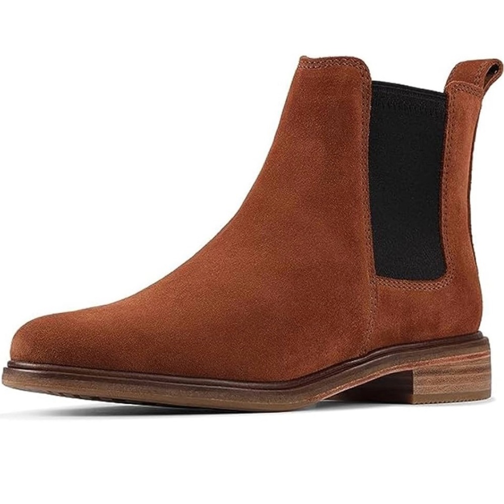 Clarks Women’s Arlo Chelsea Boots Suede Leather Size 10 Pull On - Picture 13 of 13